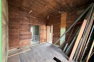 316 W Seideman St, Seguin, TX 78155 - Photo 9