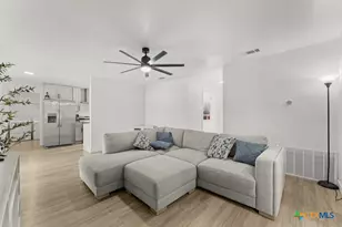 2706 Zephyr Rd, Killeen, TX 76543 - Photo 13