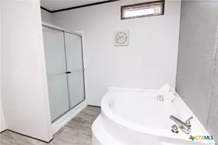 217 Wood Glen Dr, Gatesville, TX 76528 - Photo 11