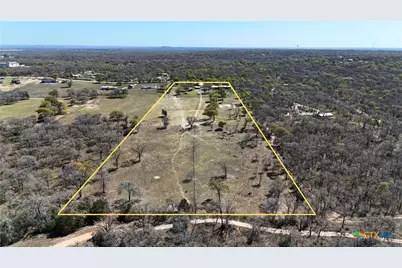 470 Lyon Road, Seguin, TX 78155 - Photo 37