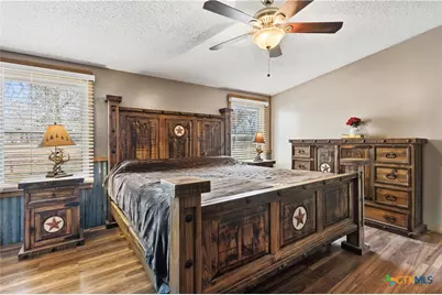 470 Lyon Road, Seguin, TX 78155 - Photo 17