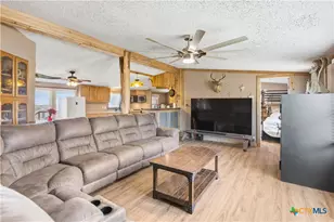 470 Lyon Rd, Seguin, TX 78155 - Photo 21