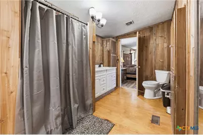 470 Lyon Road, Seguin, TX 78155 - Photo 13