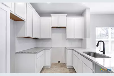 331 Doolittle Street, San Antonio, TX 78211 - Photo 9