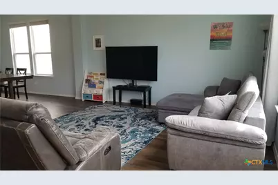 4044 Sun Meadow Lane, Seguin, TX 78155 - Photo 5