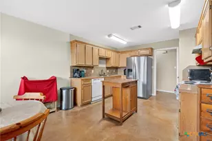 2416 Merle Dr, Copperas Cove, TX 76522 - Photo 5