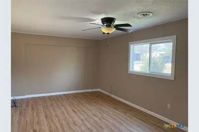 203 Stapp Street, Burnet, TX 78611 - Photo 9