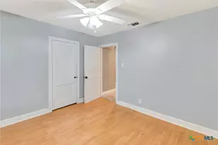 4002 Callis St, Victoria, TX 77901 - Photo 21