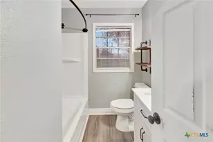 4002 Callis St, Victoria, TX 77901 - Photo 7