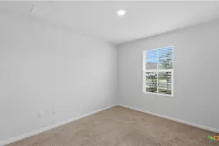 323 Elephants Ear Dr, New Braunfels, TX 78130 - Photo 37