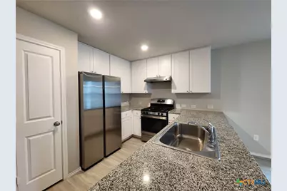 522 Blue Stem Road, New Braunfels, TX 78130 - Photo 13