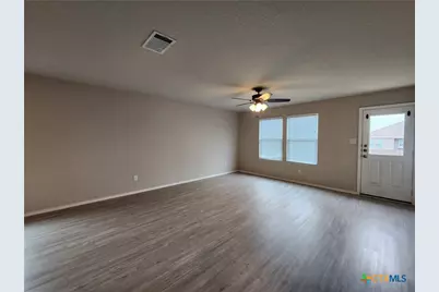 522 Blue Stem Road, New Braunfels, TX 78130 - Photo 11