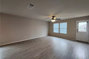 522 Blue Stem Rd, New Braunfels, TX 78130 - Photo 11