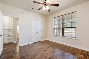 126 Capstone St, Belton, TX 76513 - Photo 21