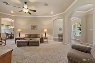 130 Capstone St, Belton, TX 76513 - Photo 9