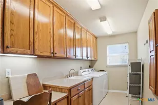 130 Capstone St, Belton, TX 76513 - Photo 21