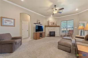 130 Capstone St, Belton, TX 76513 - Photo 9