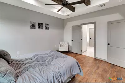 305 Turkey Lane, Victoria, TX 77905 - Photo 15