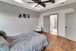 305 Turkey Ln, Victoria, TX 77905 - Photo 15