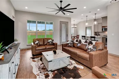 305 Turkey Lane, Victoria, TX 77905 - Photo 3