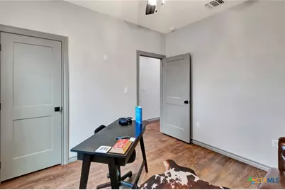 305 Turkey Lane, Victoria, TX 77905 - Photo 23