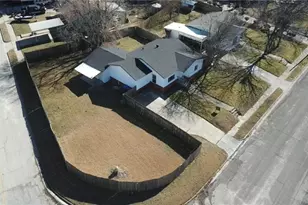 3804 Belmont Dr, Waco, TX 76711 - Photo 3