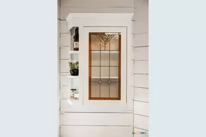 545 Willow Avenue, New Braunfels, TX 78130 - Photo 9