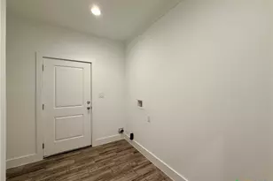 203 Villa St, Cuero, TX 77954 - Photo 19