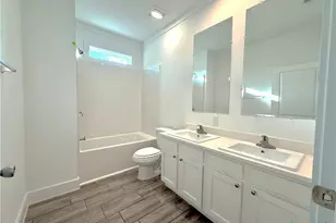 203 Villa St, Cuero, TX 77954 - Photo 13