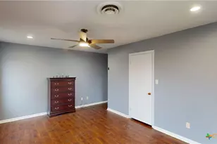 204 W Johnson St, Cuero, TX 77954 - Photo 25