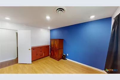 204 W Johnson Street, Cuero, TX 77954 - Photo 29