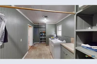 204 W Johnson Street, Cuero, TX 77954 - Photo 23