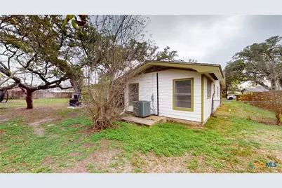204 W Johnson Street, Cuero, TX 77954 - Photo 39