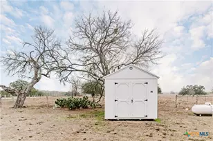 3353 Old Gonzales Rd, Cuero, TX 77954 - Photo 21