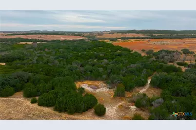 6805 County Road 2001, Lampasas, TX 76550 - Photo 41