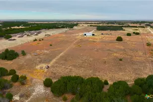 6805 County Rd 2001, Lampasas, TX 76550 - Photo 39