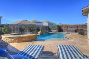 816 Windflower, New Braunfels, TX 78130 - Photo 3