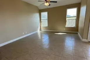 1898 Baron Dr, New Braunfels, TX 78130 - Photo 3