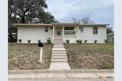 505 S Summer Street, Lampasas, TX 76550 - Photo 1