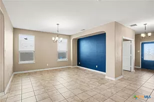 672 Valley Garden, New Braunfels, TX 78130 - Photo 9