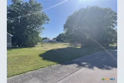 10 Buckskin Loop, Morgans Point, TX 76513 - Photo 1