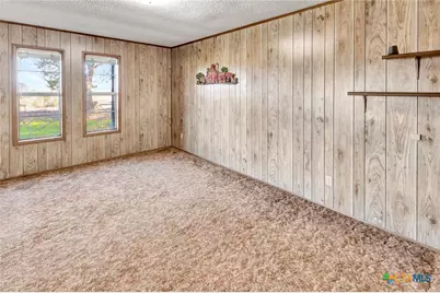 10957 N US Highway 77, Schulenburg, TX 78956 - Photo 15