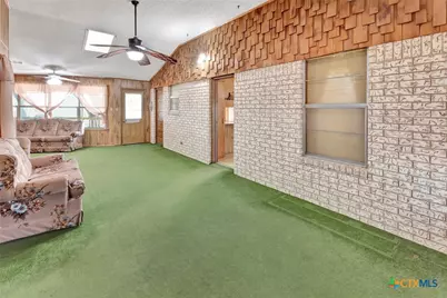 10957 N US Highway 77, Schulenburg, TX 78956 - Photo 17