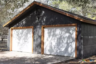 188 Cavalry Rd, Victoria, TX 77905 - Photo 7