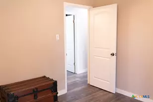 188 Cavalry Rd, Victoria, TX 77905 - Photo 21