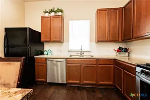 703 E Ave N, Temple, TX 76504 - Photo 5