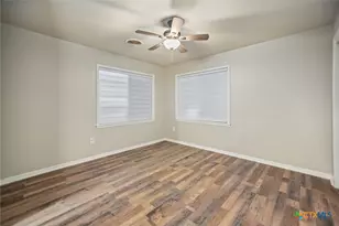 1105 W St Louis Ave, Seadrift, TX 77983 - Photo 15