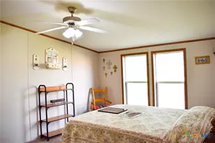 443 Co Rd 280, Shiner, TX 77984 - Photo 9