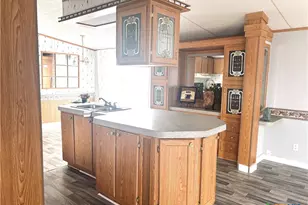 160 Kickapoo Trail, Seguin, TX 78155 - Photo 3