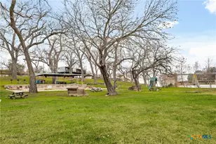 9035 FM725, Mcqueeney, TX 78123 - Photo 43